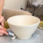 716. Throwing a Noodle Bowl & Introducing a Wet Trimmer with Hsin-Chuen Lin 林新春 麵碗拉坯示範