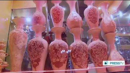 Contemporary Currents in Iranian Ceramics