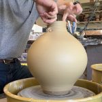 664. Hsin-Chuen Lin Throwing a 6 1/2 Lb Round Vase at Sunnyvale Community Center Pottery Studio 林新春