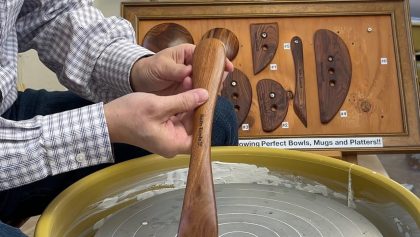 641. Introducing New Mopane Wooden Ribs/Knife/Stretching Stick with Hsin-Chuen Lin 林新春 介紹木製陶藝工具~刮板