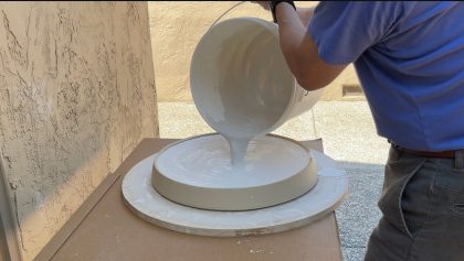 611. Making Plaster Slab for Potable Wedging Table and Recycling Clay with Hsin-Chuen Lin 林新春 石膏板示範